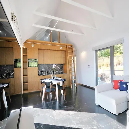 Holiday home In By Private Lake, Cleaning Included Bytow (Pomerania)